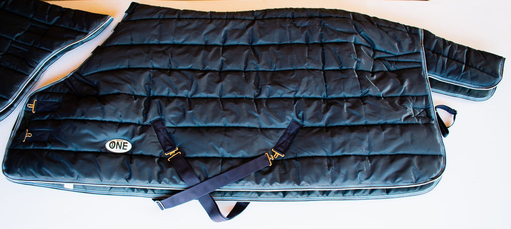 STALDEKEN  420D MET AFNEEMBAAR NEKSTUK