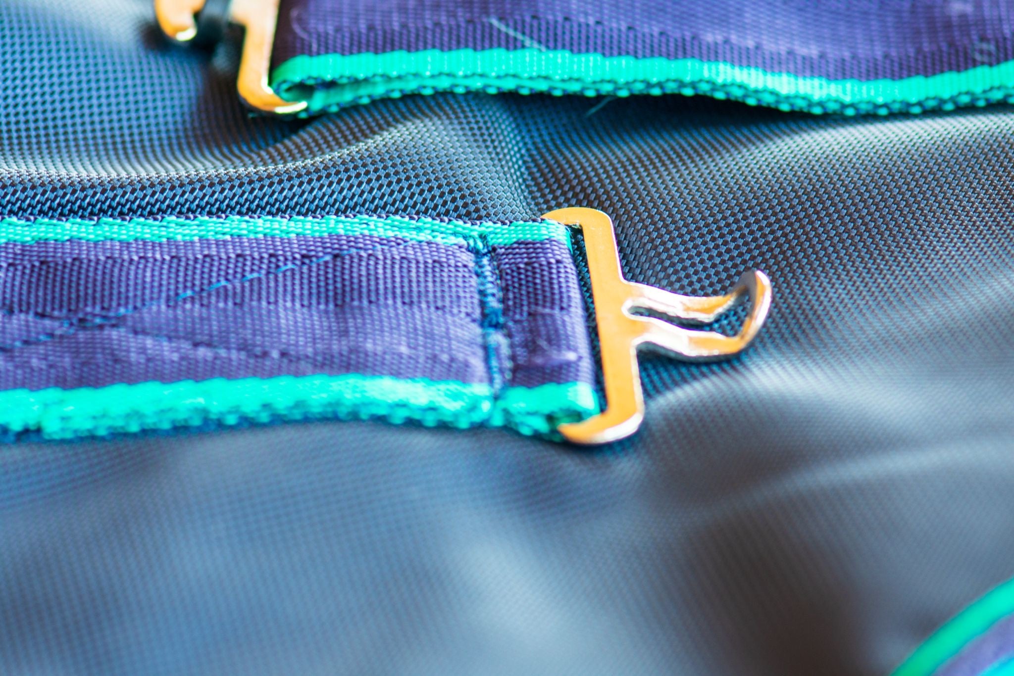 WINTERDEKEN EXTREEM OUTDOOR 1680D KOMPLEET MET AFNEEMBAAR NEKSTUK